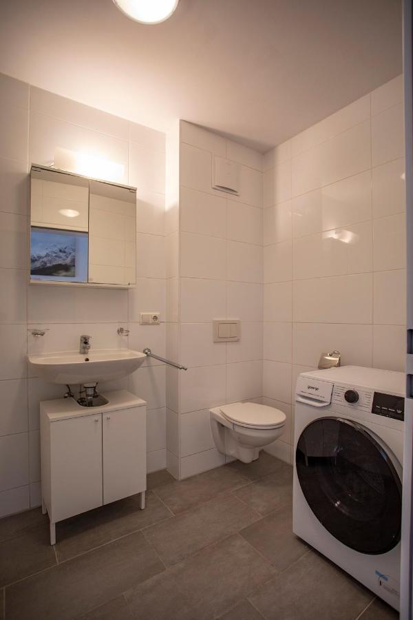 Modern Innsbruck Apartment I Free Parking المظهر الخارجي الصورة