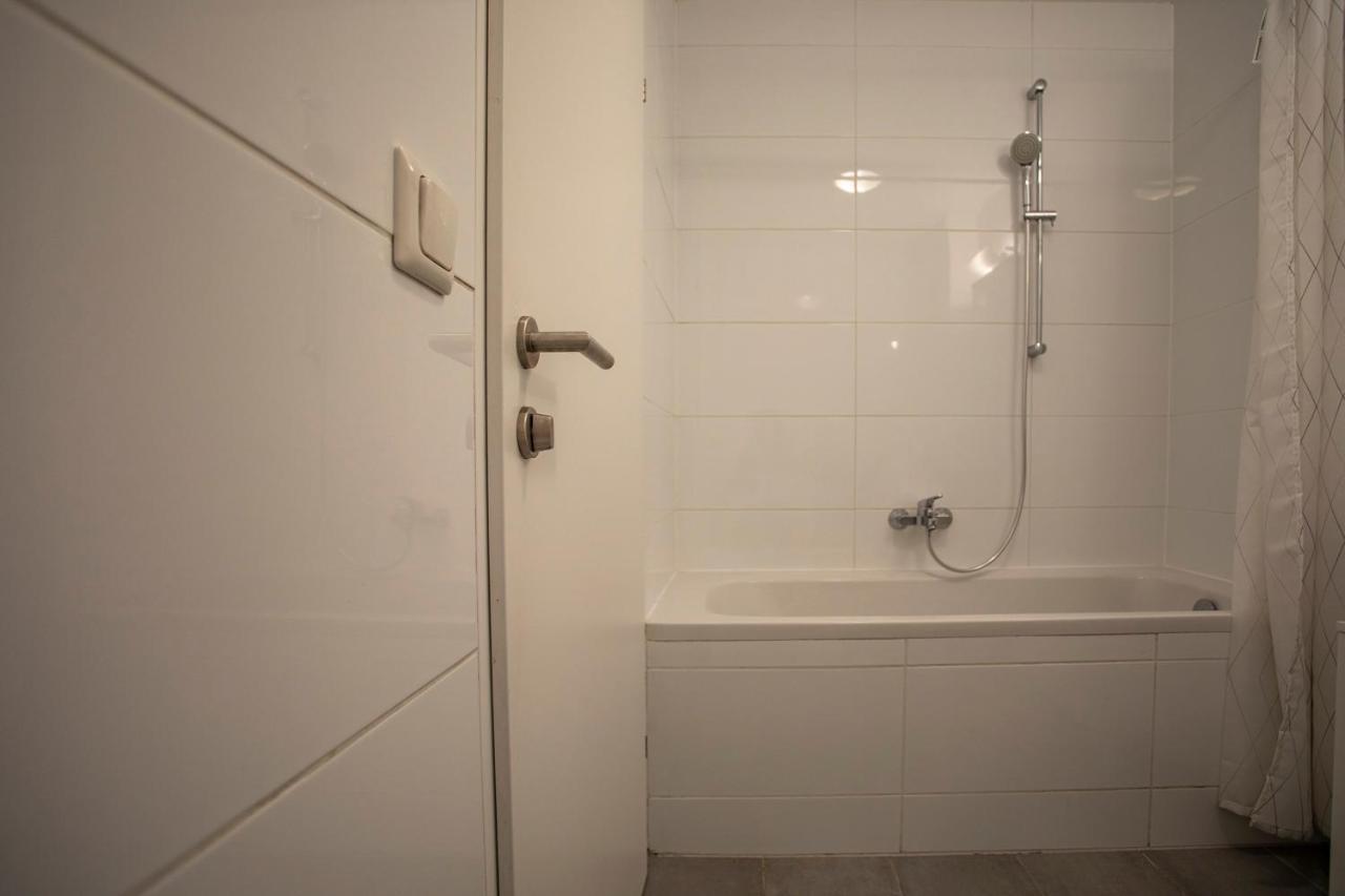 Modern Innsbruck Apartment I Free Parking المظهر الخارجي الصورة